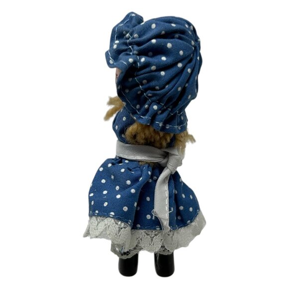 Vintage 1980s Clip on Pencil Hugger Holly Hobbie Style Doll Blue Dress Bonnet - Picture 8 of 11